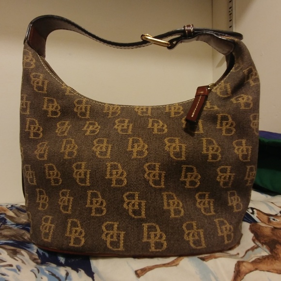 Dooney & Bourke Handbags - NWOT Authentic Dooney & Bourke Bag